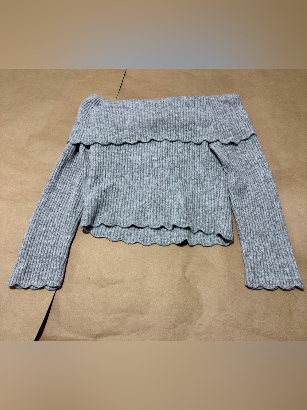 Celebrity Pink Gray Off-the-Shoulder Ribbed Ruffle Sweater - Picture 5 of 6